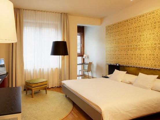 Vienna Townhouse Aparthotel 4*