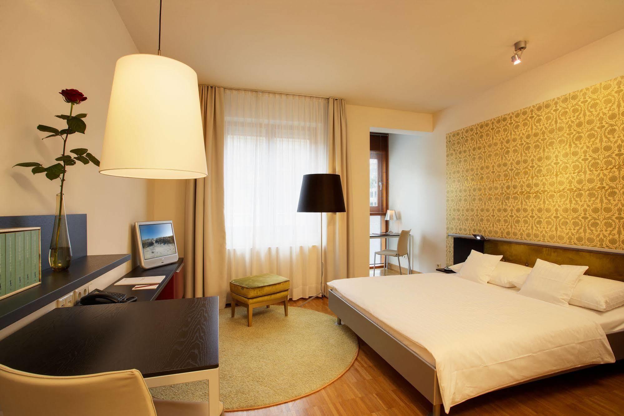 Vienna Townhouse 4*