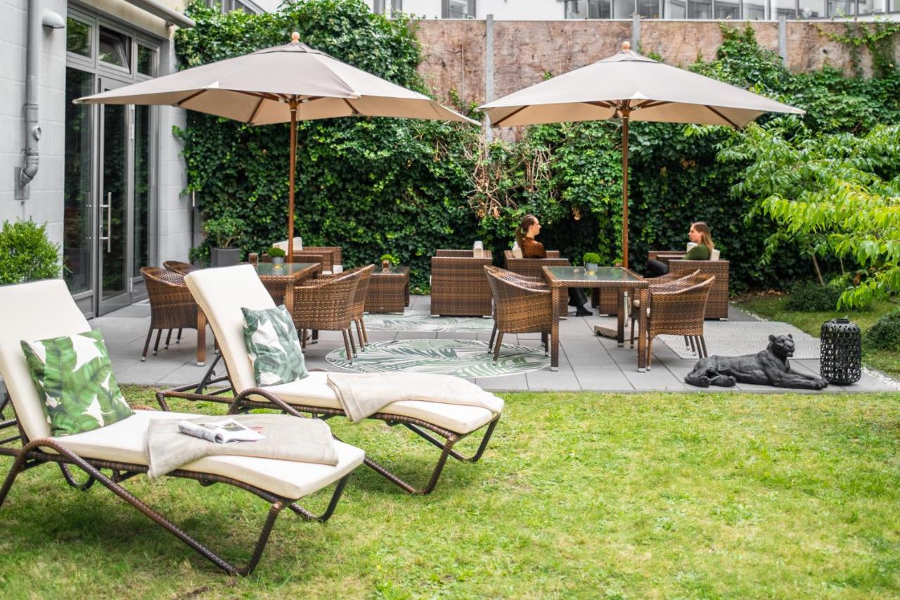 Townhouse Aparthotel 4*